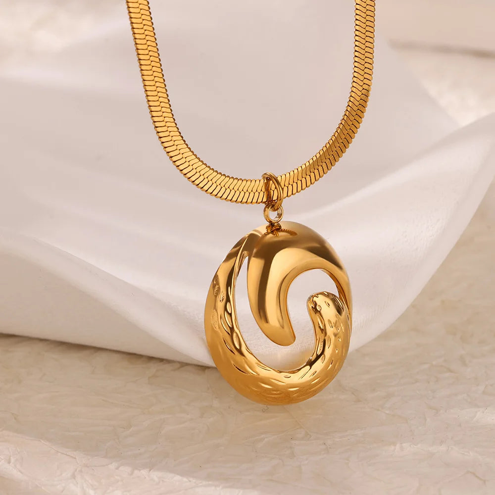 Stainless Steel Hollow Round Necklaces For Women Gold Color Geometric Pendant Necklace Wedding Christmas Jewelry Gift